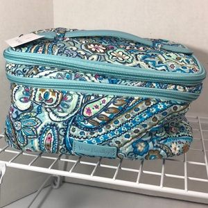 NWT Iconic BrushUp Cosmetic Case-Daisy Dot Paisley